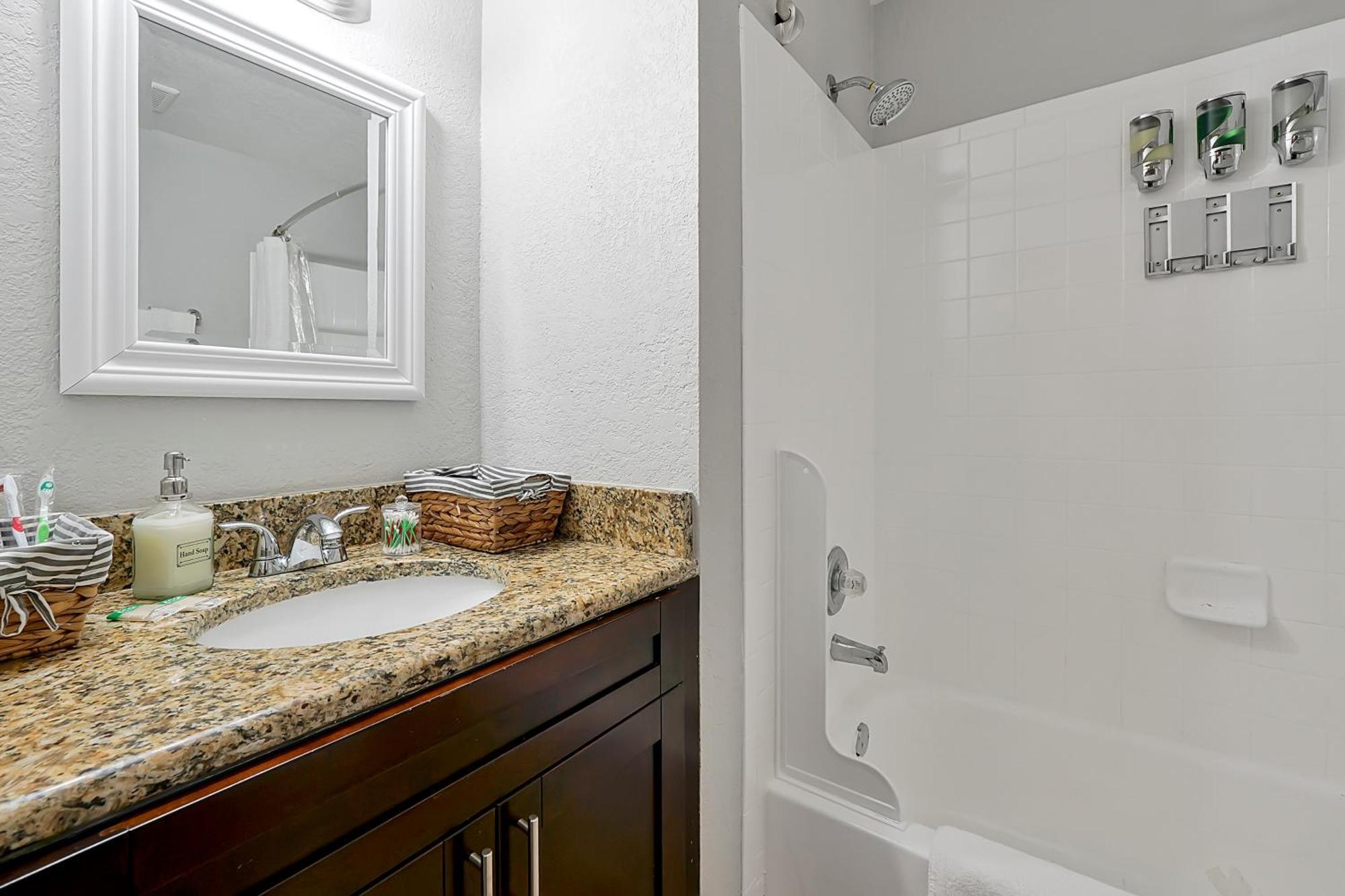 Comfortable Private Room In Tampa: The Wanderlust Luaran gambar